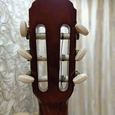 Классическая гитара шестиструнная Hohner HC 06