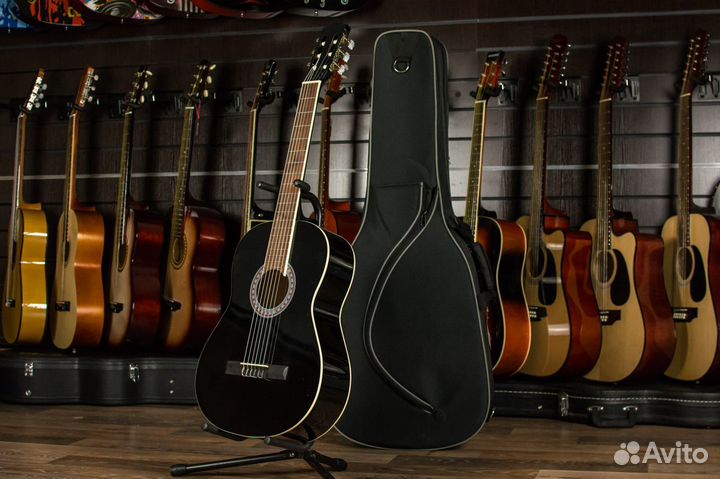 Классическая гитара Barcelona 4/4 (Комплект)