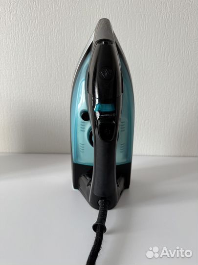 Рабочий утюг на запчасти Redmond BoostGlide PRO