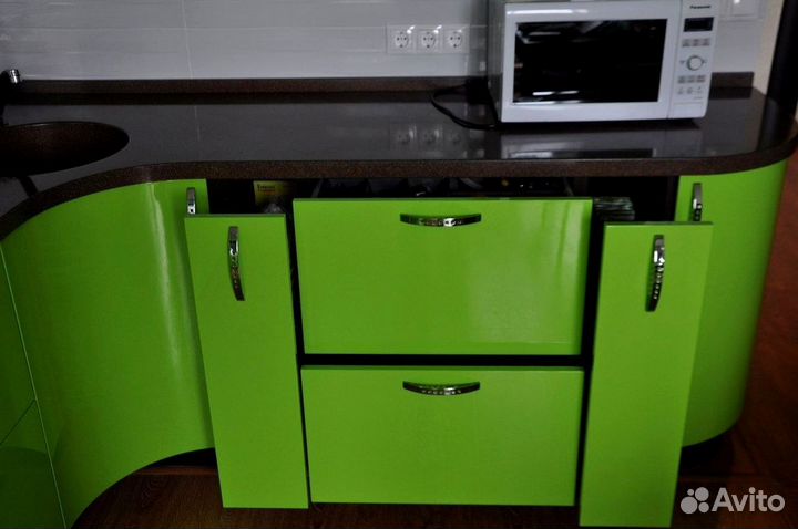 Кухонный гарнитур угловой на заказ