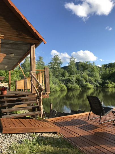 Дом 32 м² на участке 100 сот.