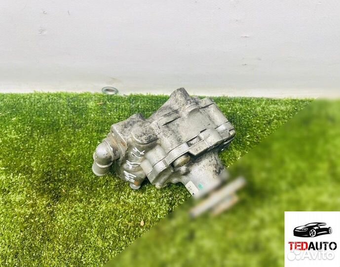 Насос гидроусилителя руля, Volkswagen Touareg 2011