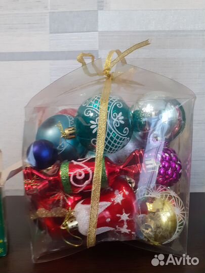 Новогодние ёлочные украшения