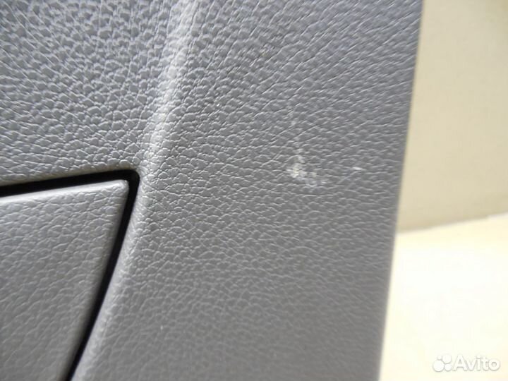 Обшивка двери передней правой Kuga 2008-2012