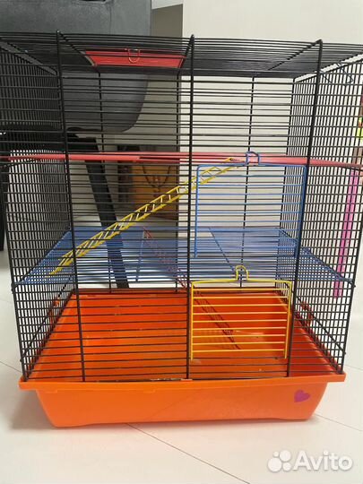 Клетка трехэтажная