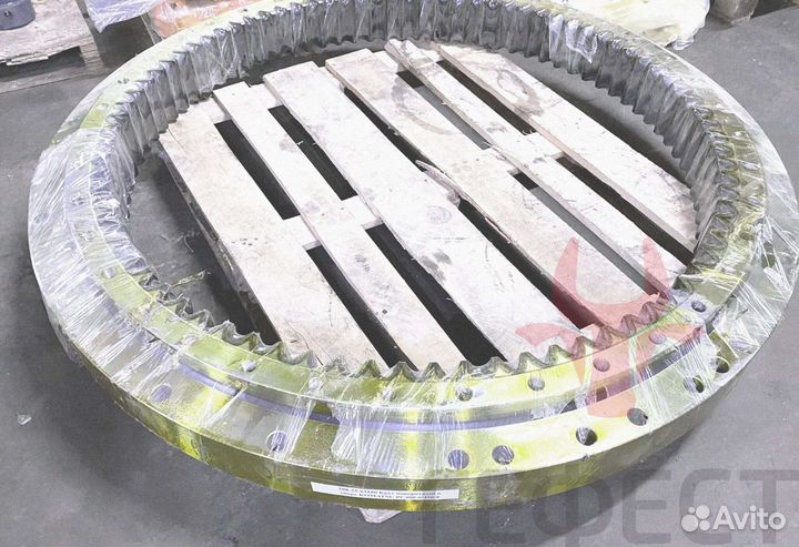 Опорно-поворотный круг 208-25-61300