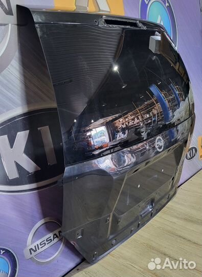 Крышка Дверь багажника Nissan X-trail T31