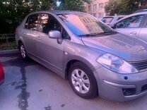 Nissan Tiida 1.6 MT, 2011, битый, 188 000 км, с пробегом, цена 380 000 руб.