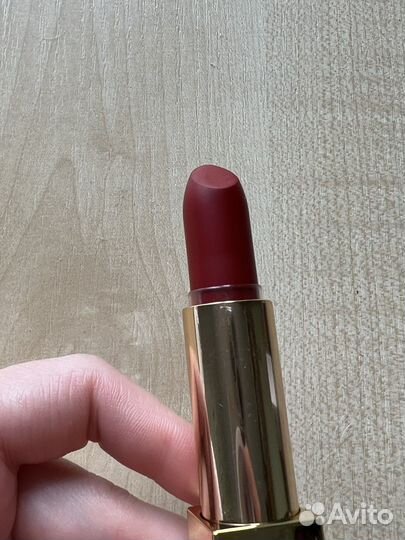 Помада yves saint laurent