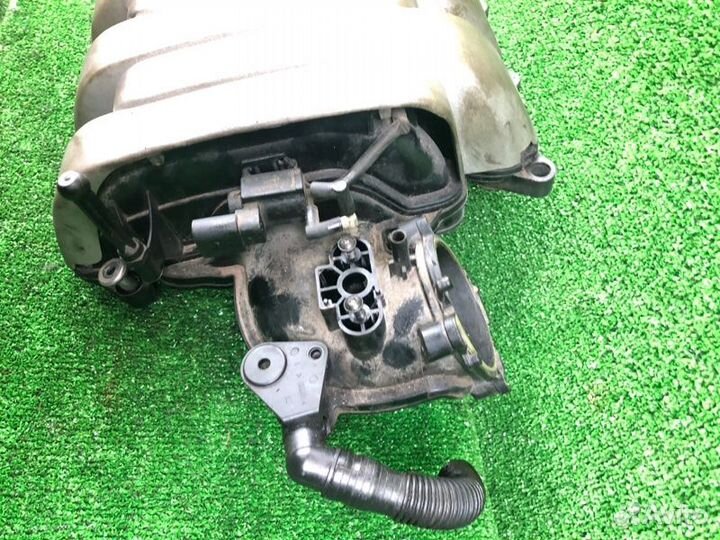 Коллектор впускной Audi A6 C6 AUK 2006