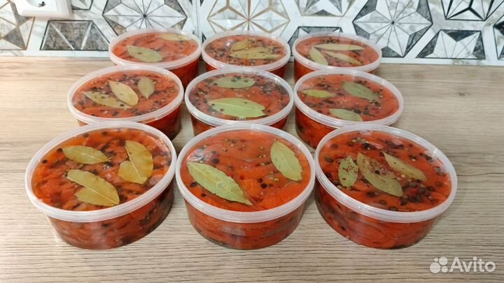 Икра красная и присервы из нерки