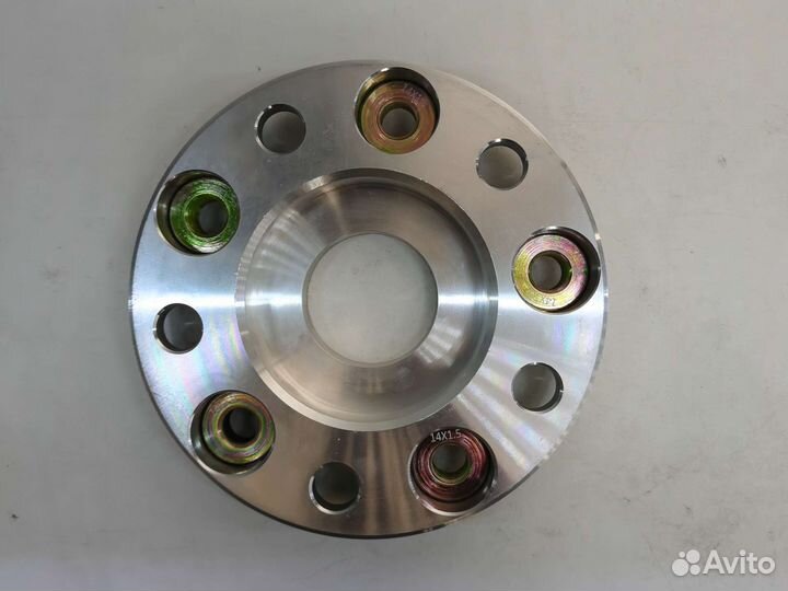 Колёсные проставки на Гелендваген 30мм