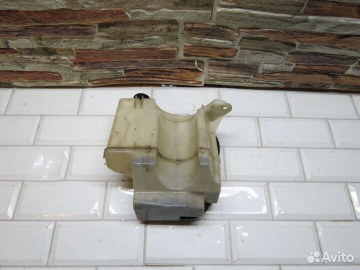 Расширительный бачок Nissan Teana J32