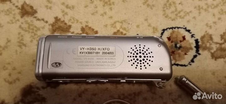 Цифровой диктофон Samsung VY-H350