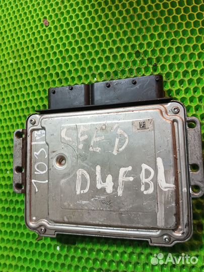 Блок управления двигателем Kia Ceed ED 1.6 crdi