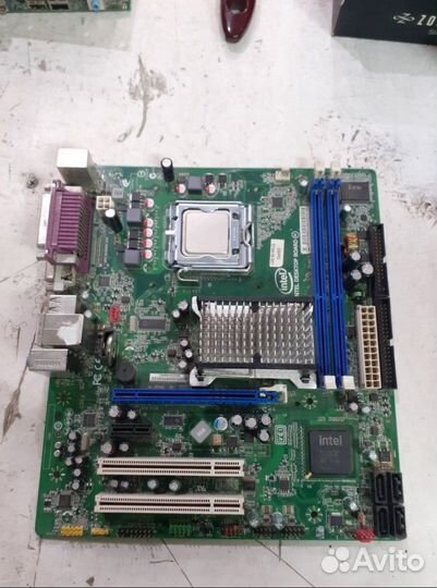 Материнские платы в ассортименте