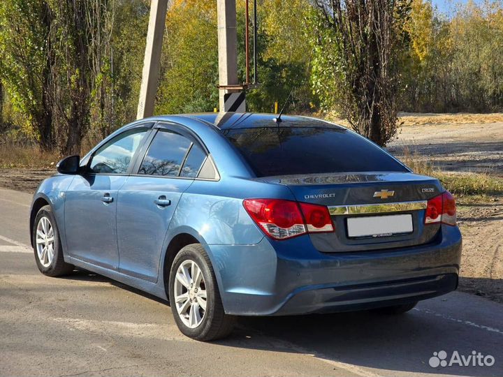 Chevrolet Cruze 1.8 AT, 2012, 81 000 км