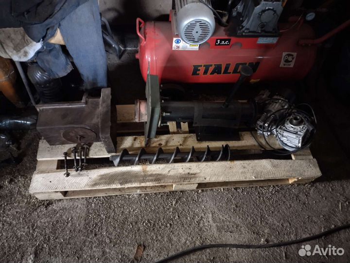 Горелка для автоматического угольного котла