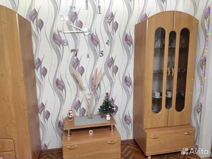 Стенка в гостинную