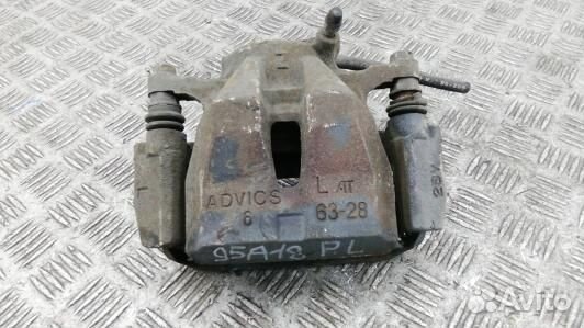 Суппорт тормозной передний левый toyota RAV 4 ZSA3