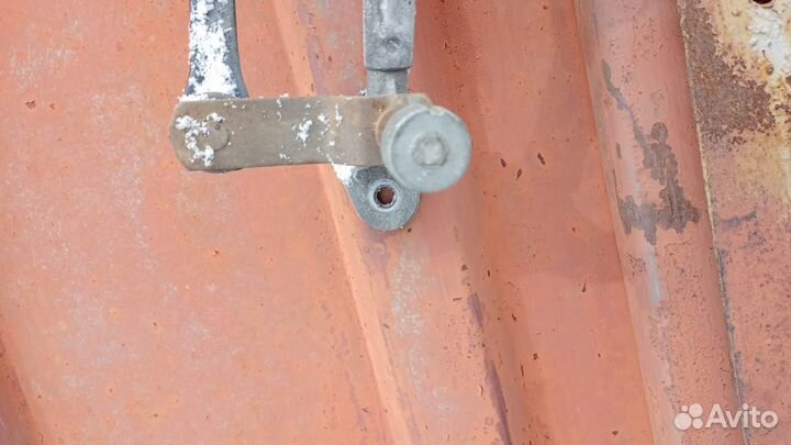 Трапеция дворников Freightliner