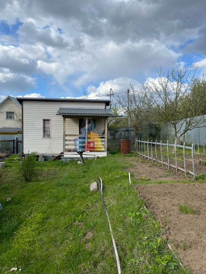 Дача 20 м² на участке 11 сот.