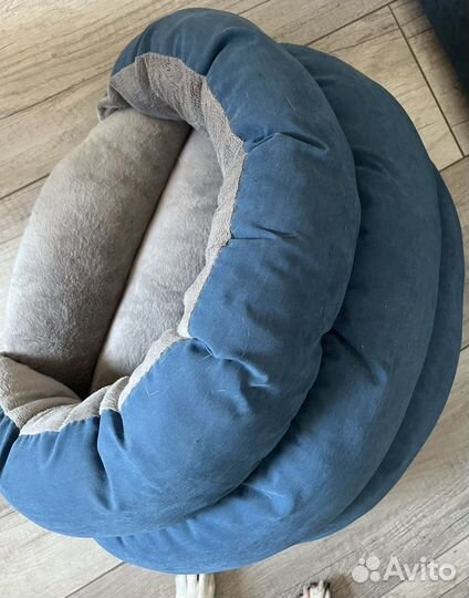 Лежанка для кошки или небольшой собаки