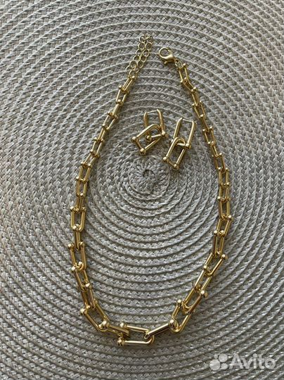 Ожерелье и серьги