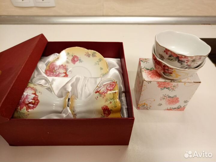 Чайный сервиз на 2 персоны + розетки