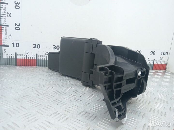 Подлокотник BMW 3 E46 2002