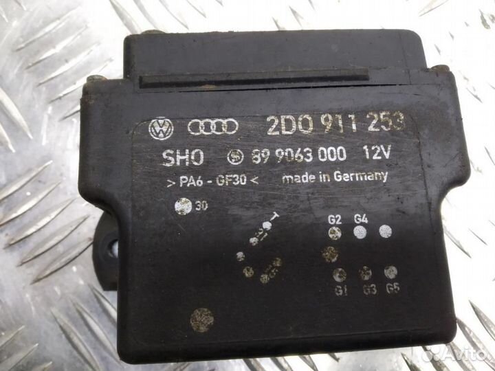 Реле накала свечей Volkswagen LT 2 2000 2D0911253