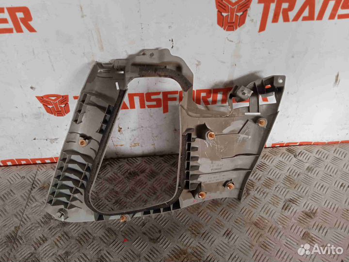 Обшивка багажника правая Хонда Цивик EU1