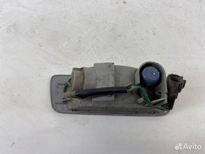 Фонарь противотуманный Mitsubishi Asx 2011