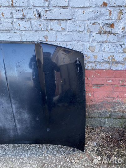 Капот черный Skoda Octavia Tour