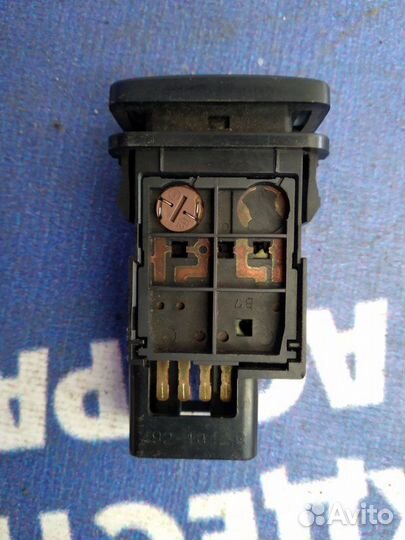 Кнопка. Toyota Alphard минивен 2AZ-FE 2005