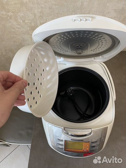 Мультиварка Redmond RMC-M4502