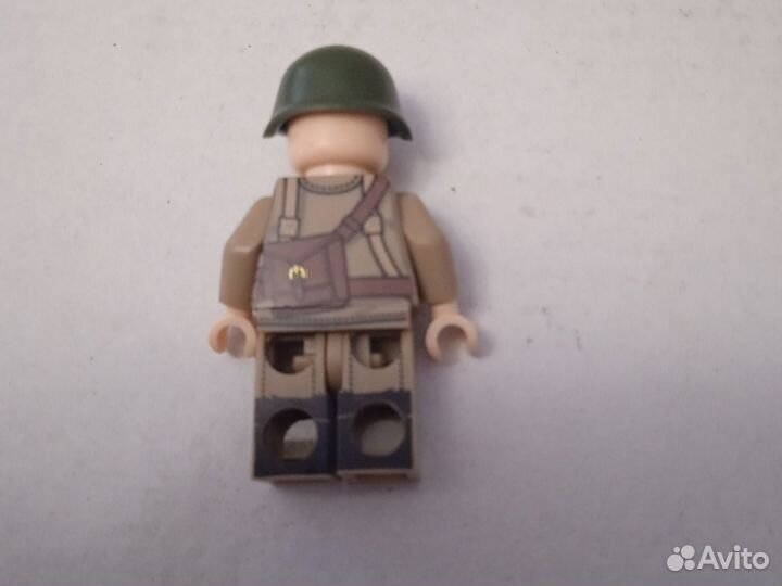 Фигурка солдатика