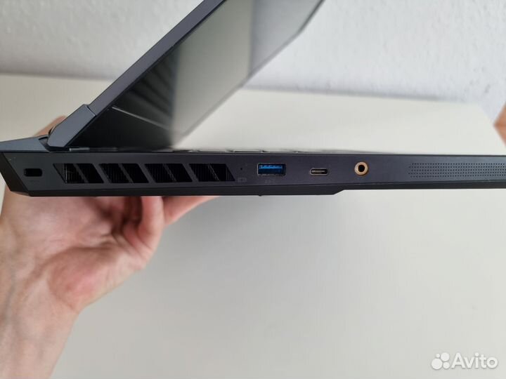 MSI GE76 Raider (12UHS)