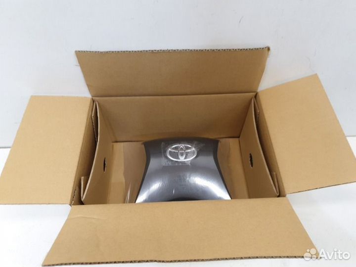 Airbag на руль передний Toyota Hilux 7 2011-2015