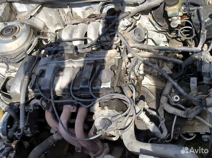 Продается мотор с коробкой с мозгами Mazda 626