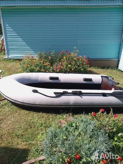 Лодка Bsdger 360