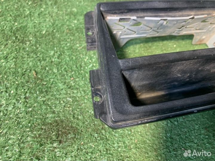 Консоль магнитофона LADA Kalina 11186 2015