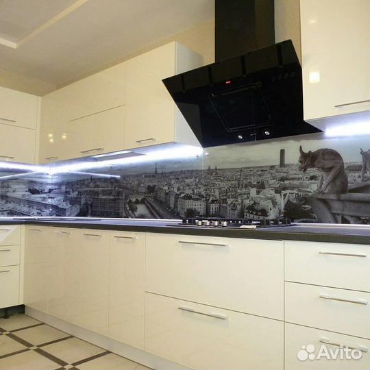 Кухонный гарнитур на заказ. Долговечные материалы