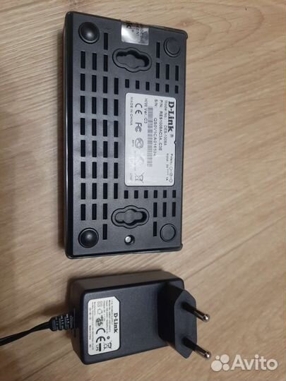 Коммутатор D-link des-1008a