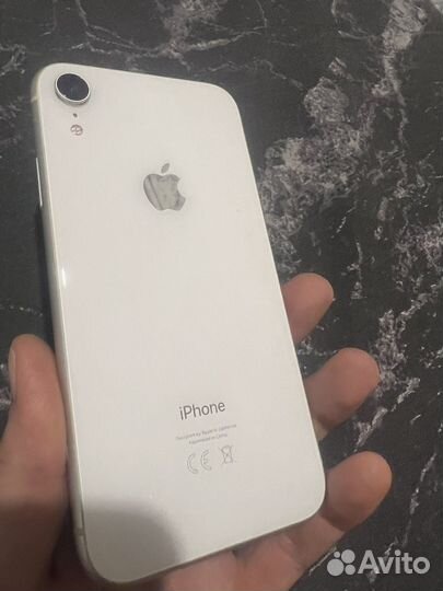 iPhone Xr, 128 ГБ