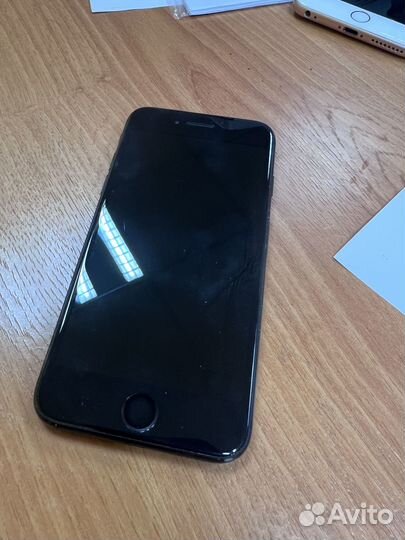 iPhone 7, 32 ГБ