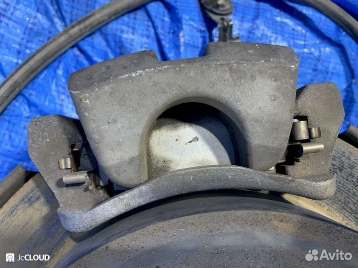 Суппорт на lexus RX350 GGL10 2grfe