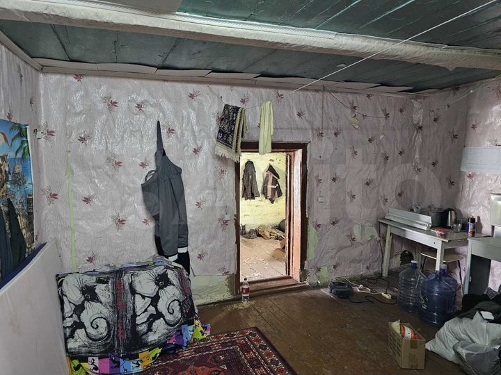 Дом 20 м² на участке 45 сот.