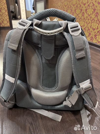 Школьный рюкзак