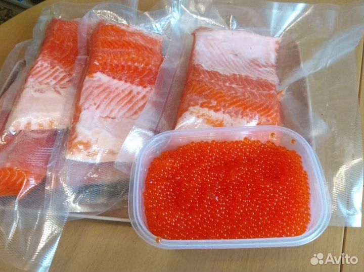 Форель с икрой